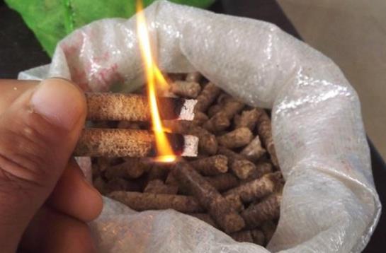 生物质午夜福利大片的颗粒燃料